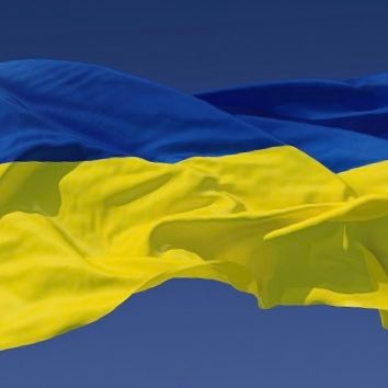 Життя має всі ці повороти. Ви повинні міцно триматися і вперед