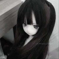 v (@nnvqu) 's Twitter Profile