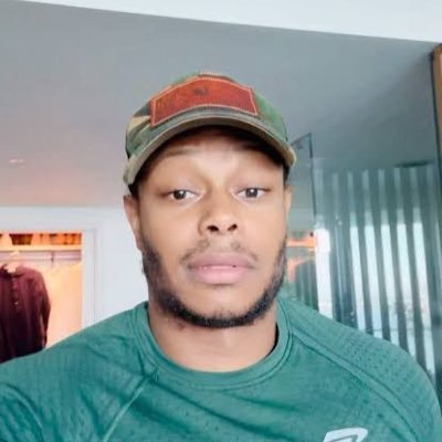 Xavier007700's profile picture. Happy soul