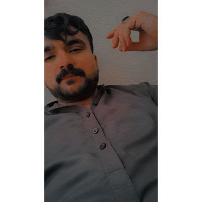⬆️My#Official Account⬅️ A Smile☺️ Can#Hide😎 so Many #Feelings😍 #fears sadness and #Heartbreaks💔#pakistantehreekinsaf 🇧🇫 live in KSA 🇸🇦