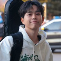 아키 (@onlysangyeop) 's Twitter Profile Photo 아키 (@onlysangyeop) 's Twitter Profile Photo