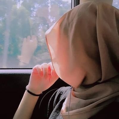 bEauTy iS Not iMpoRtaNt.But,bEauTiFuL HeaRt ❤️iS moSt iMpoRtaNt.