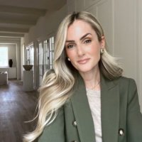 Alyssa Rosenheck (@alyssarosenheck) 's Twitter Profile Photo Alyssa Rosenheck (@alyssarosenheck) 's Twitter Profile Photo