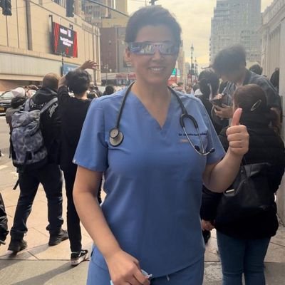 A single Dr I'm new on X I need more friends 🥰