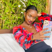 LORDHERMARCIE 🇹🇿👸🏾🇺🇬 (@mercyvrinze) 's Twitter Profile