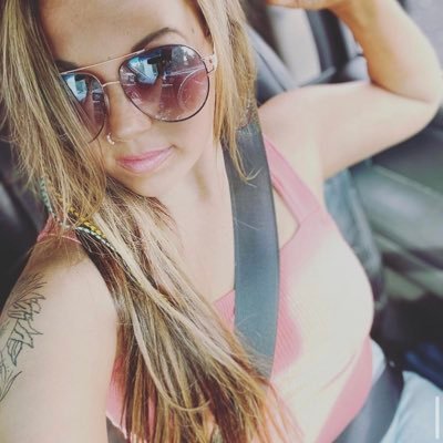 naomi_elizabe77's profile picture. I love my  kids and my Heavenly Father 🥰💐….