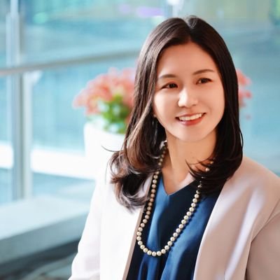 Maki_KuandSoul's profile picture. 観方を変えると見える世界が変わる！｜
”違和感”を”光”に変えるライトアップメソッド｜『自分も相手も大切にできる♡人に左右されない自分創り』のセッションを提供中♪｜どんな時も”いつもの私”で輝ける未来✨何をしていても自分らしさに自信が持てる日々をあなたに♡｜コーチ｜キャリアコンサルタント｜研修講師｜営業コンサルタント