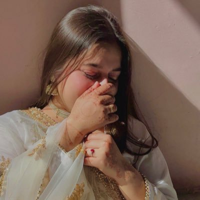 laebaaa's profile picture. Friendly, but i am not your friend tho👀💁
20:)