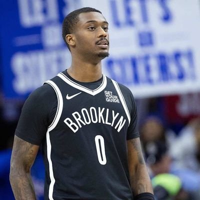 @BrooklynNets | @SouthamptonFC | FA14 | @chiuni graduate |