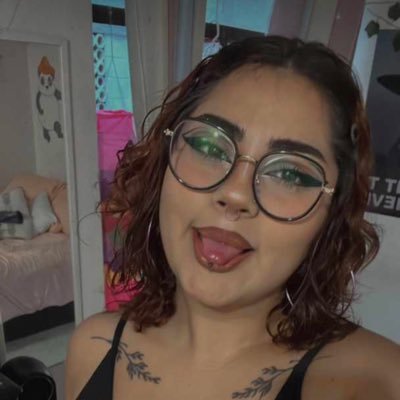 RobinsonJoylove's profile picture. 