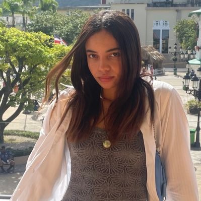 yasmine_nurah's profile picture. submitter to god alone | fascinated with decentralization, governance, & autonomy | co-president @udubblockchain |