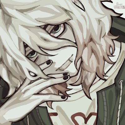 st4rrays's profile picture. 🍀they/he (🏳️‍⚧️) 17-🇬🇧/🇿🇲- shedtwt!