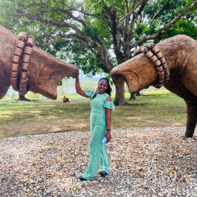 Digital content creator
Writer
Lover of good music/movies
A certified Nutritionist