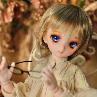 初心者ドール垢。MDD、YOSDサイズ中心。ドールオーナーさん、無言フォロー失礼します。情報収集用。画像の無断転載、AI学習等禁止。