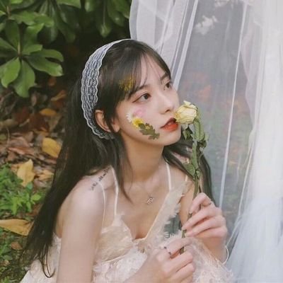 liyiyi0121's profile picture. Just for you.