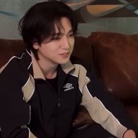 뿅 (@yfhufd) 's Twitter Profile