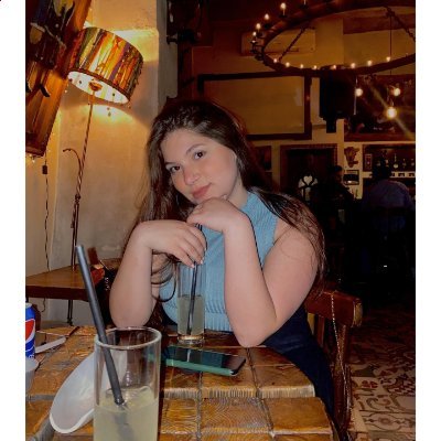 LyraGrace_'s profile picture. Chillin’ like it’s my superpower🌸