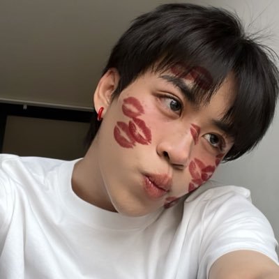 bokbakstyle's profile picture. 📍🦮, 강아지 in ma heart 99% 🎧✮‧₊˚ ₊˚⊹♡ fan account ⋅⋆ ──★⋆ ˚｡⋆୨୧˚๋࣭  #LYKN #ATLAS #BUS  i mu 🐽 ₍⑅ᐢ..ᐢ₎