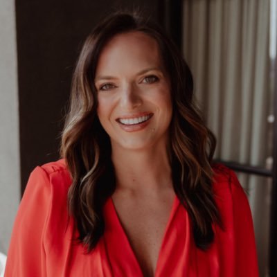 mollyyakubian's profile picture. Managing Partner, @Vector_AIS