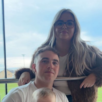 eflemin220's profile picture. 