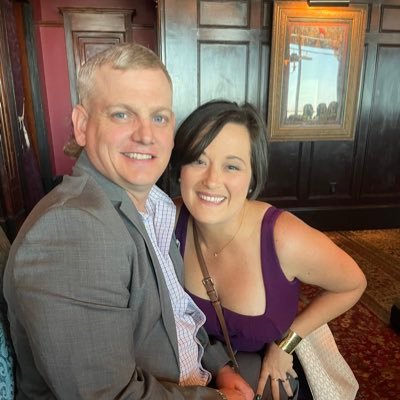 Christian, wife, mother, chiefs fan, libertarian. I love to laugh; sometimes I can be downright immature.