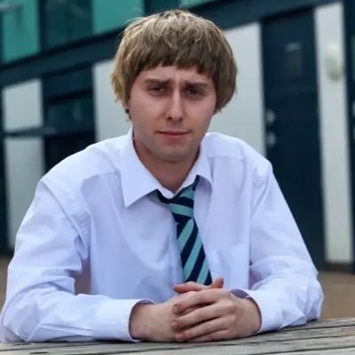 OafcAsh's profile picture. Oldham 🦉.