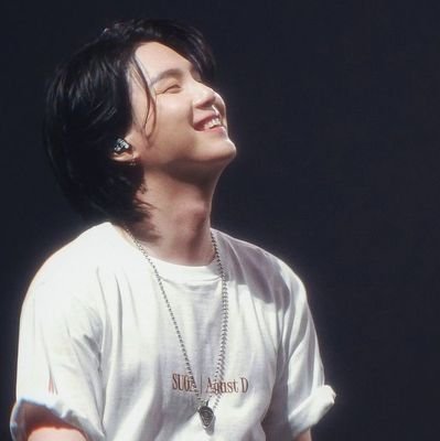 Iam_Pusaaaaa's profile picture. J always | Escape