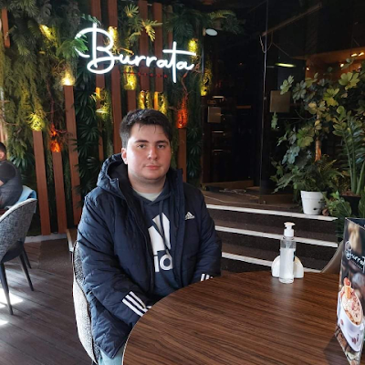 txcQ6aXsM8hhPL0's profile picture. 