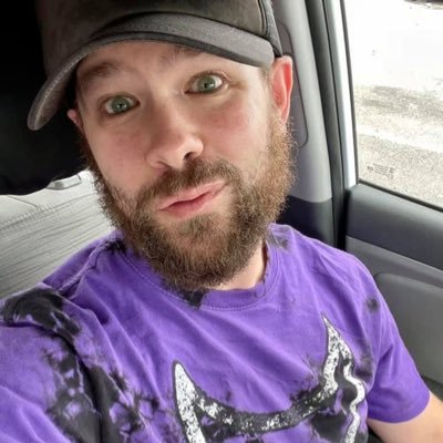 Patriot, Happily Married, Nature Enthusiast 🌳, Animal Lover 🐾, Proud American 🇺🇸, jokester 😂 - I WILL FOLLOW BACK 💪🏼NO DM’s ❌ I won’t respond.