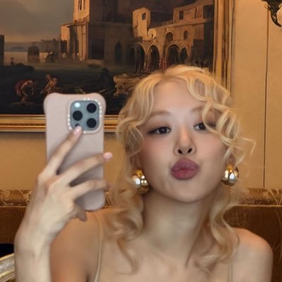 syahiidafatin's profile picture. Lifeless