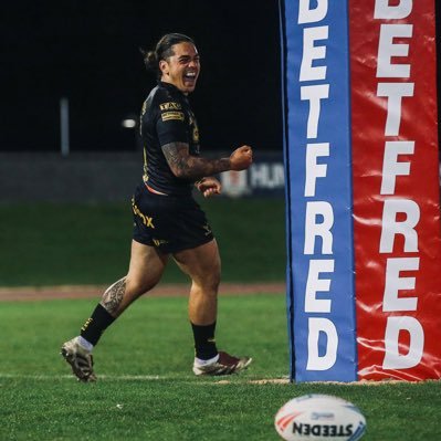 28. Rugby League player at @HalifaxPanthers🏉. Managed by @SMTMUK_Partners👑. English born Tongan Heritage🏴🇹🇴. @SophBrethertonn❤️