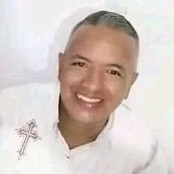 ÉL QUE NO VIVE PARA SERVIR,NO SIRVE PARA VIVIR.