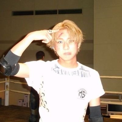 mnaischi's profile picture. napipoputa