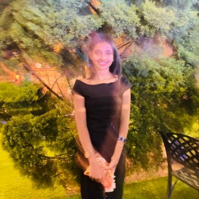 AnaghaVadakkan's profile picture. Mentally, I reside in the buffer zone between reality and fantasy. || I cook.