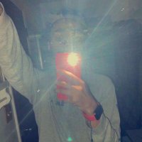 lando lando (@and47859) 's Twitter Profile