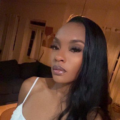 @whoz_thatChick