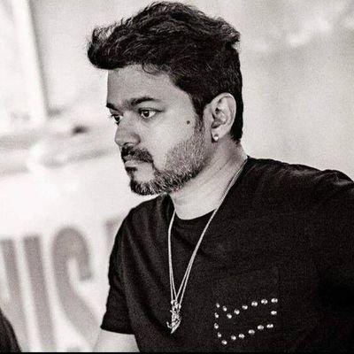 shra_vann's profile picture. DeveLOVEper 🔁 Kai Zen , பாசிTive Vibes ,