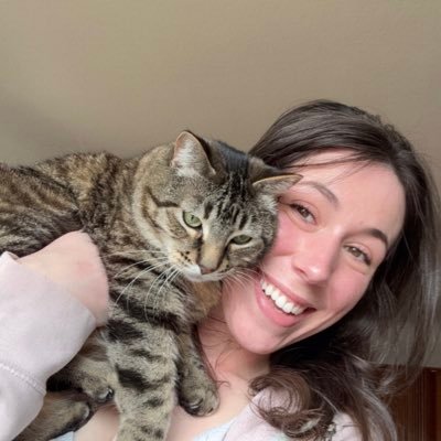 megskennedyx's profile picture. scrubba dub dub