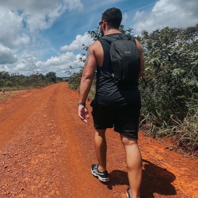 guilher_me1994's profile picture. 