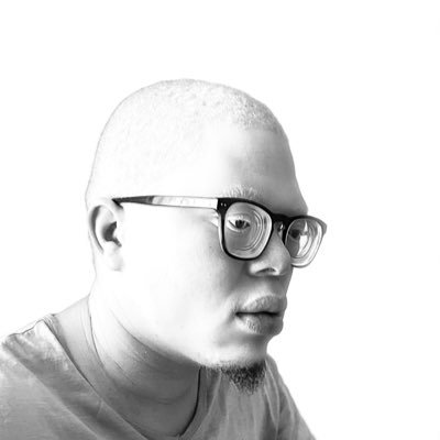 Incurable dreamer | Liverpool | Kaizer Chiefs | Real Madrid. Likes&Retweets are not endorsement | Views are not of my employer and most importantly not my own