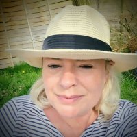 ⚽️🌲🧘‍♀️🎶Claire Devine (@clairedevine14) 's Twitter Profile