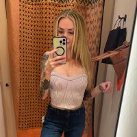 Sunnee Moon (@sunnee_moons) 's Twitter Profile