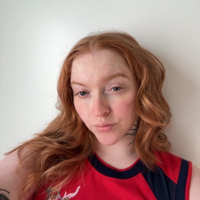 22• Natural Redhead • NSFW Hippie :p Cashapp: $tafucetoo