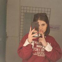 Tootfarangi🍓 (@essentric_) 's Twitter Profile