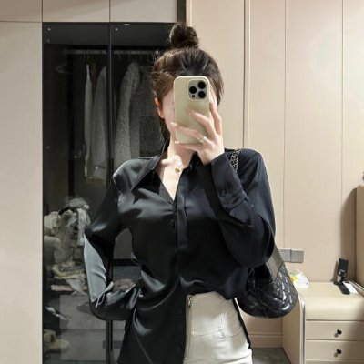 Angelina1i's profile picture. 