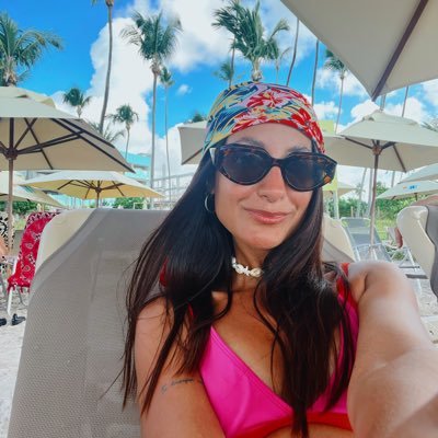 _deemede_'s profile picture. 