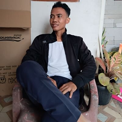 rite_ritter's profile picture. Kesuksesan hanya datang dengan usaha, kerja keras dan doa!