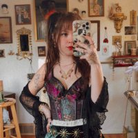 bug girl (@buggirl) 's Twitter Profile