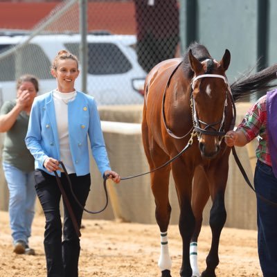 Thoroughbred horse trainer KY and AR. Focusing on horse’s welfare and owners’ experience Sjadecunningham@gmail.com