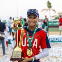 Michaela Landers (@michaelaakera) 's Twitter Profile